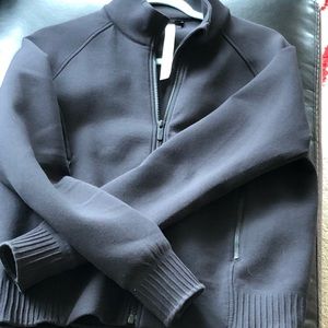 lululemon athletica Sweaters - Ladies Lululemon jacket size 8 EUC lululemon athletica Sweaters - Ladies Lululemon jacket size 8 EUC